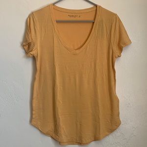Abercrombie t- shirt